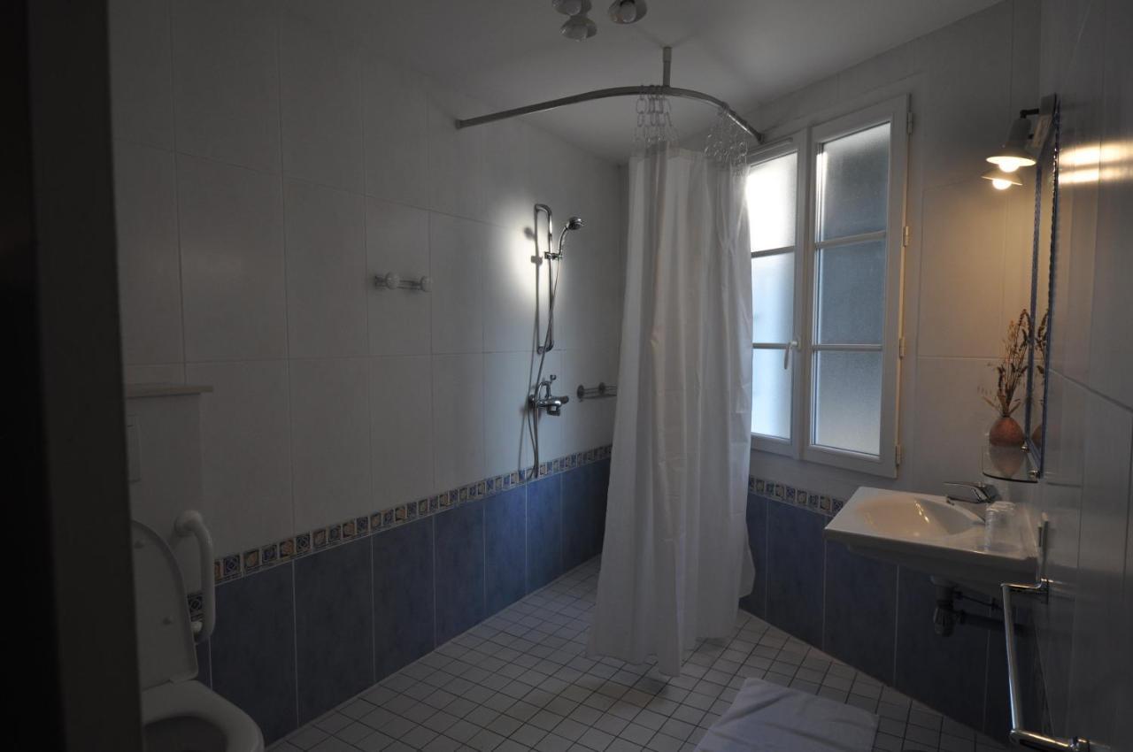 Le Concept Hotel Les Portes-en-Re Екстер'єр фото